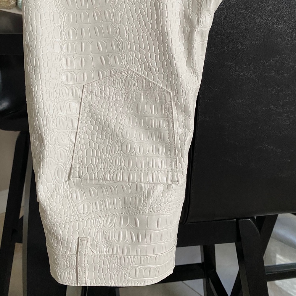 Set of crocodile pants.